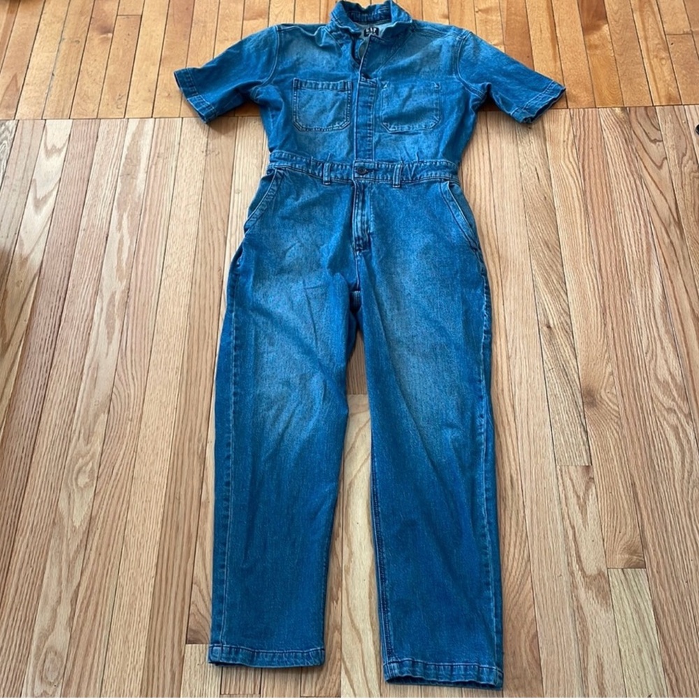 Gap Denim Jumpsuit Overalls Womens 8 Blue Straight Leg Short Sleeve Medium Wash